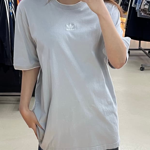 아디다스 반팔