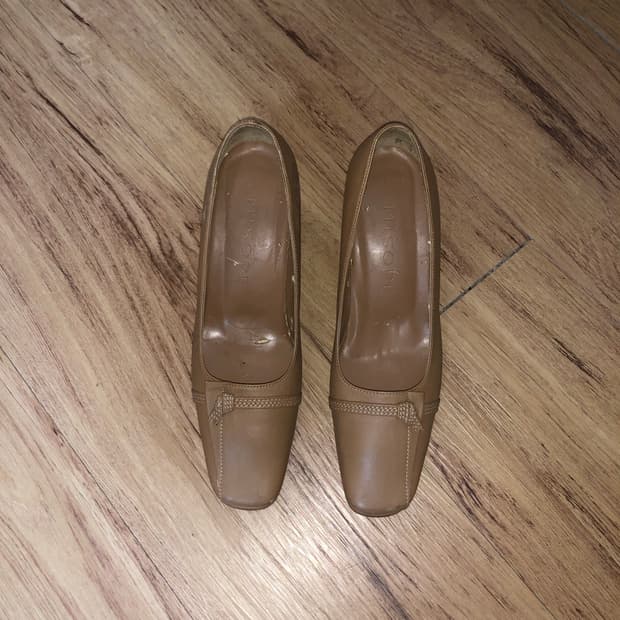 Misope beige heels 💂🏻‍♀️ 