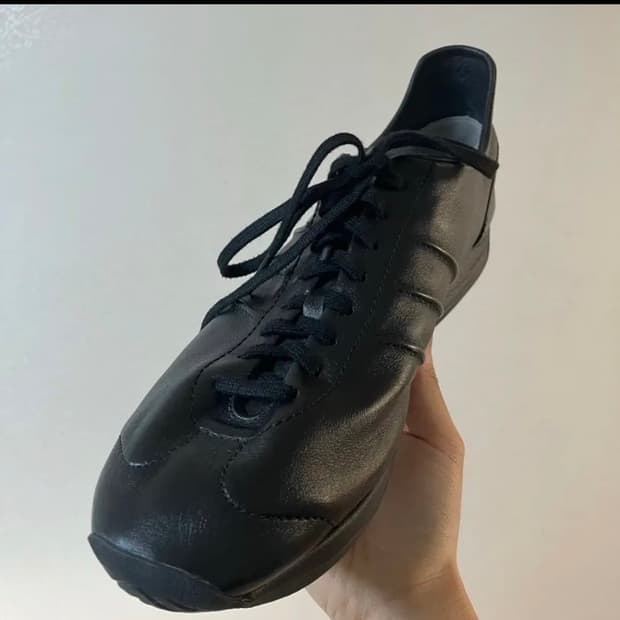 Y-3 컨트리 트리플 블랙