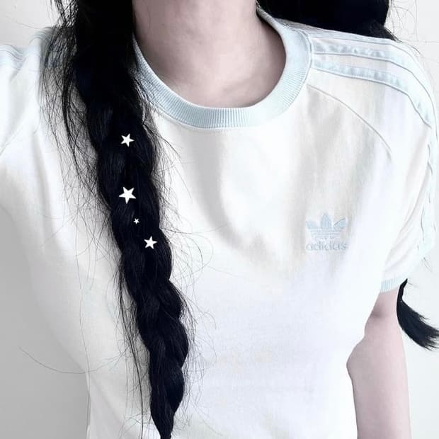 아디다스 흰하 반팔 티셔츠