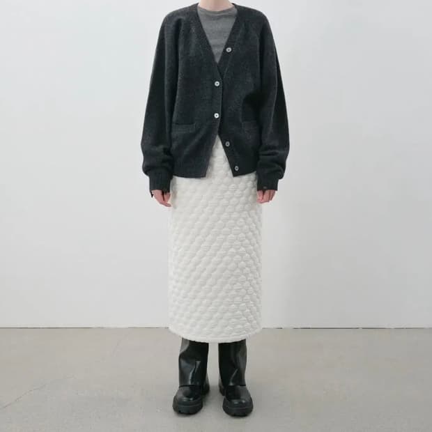 새상품 [알테] FLUFFY LOOP SKIRT_WHITE