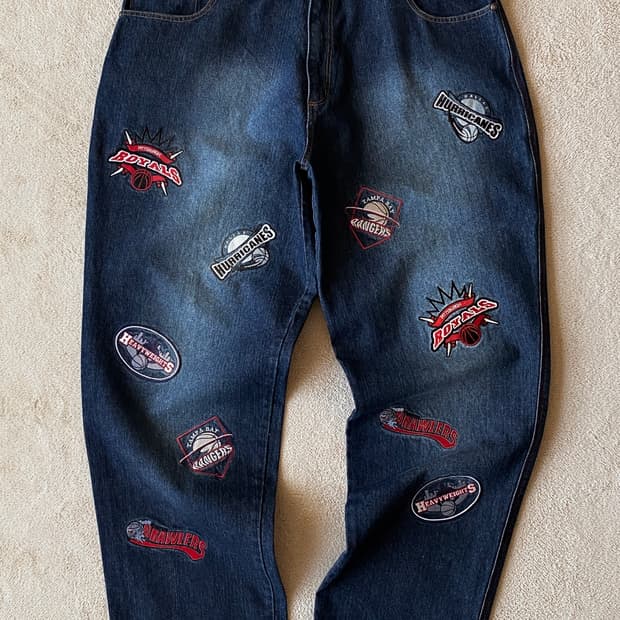 [데드스탁] LEAK WEAR 스포츠팀 패치워크 배기 팬츠