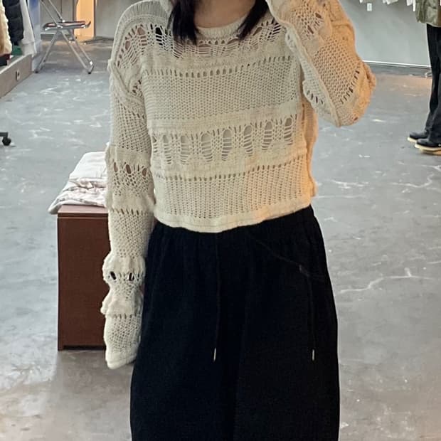 마뗑킴 크로쉐 그물 크롭 니트 H1502