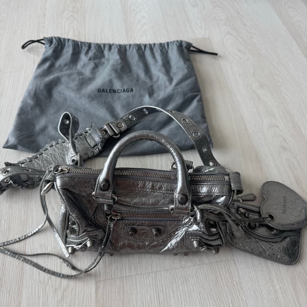 발렌시아가 르카골 미니 더플백 실버