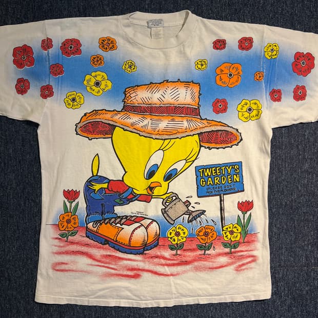 빈티지 90s Looney Tunes Tweety AOP 티셔츠