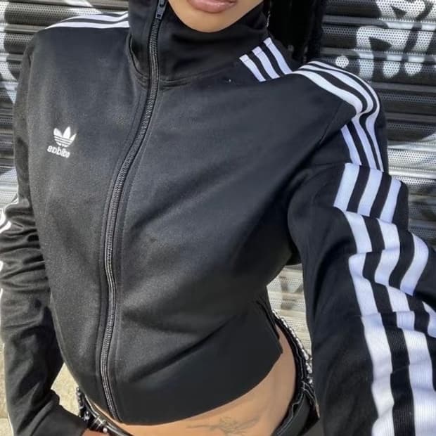 아디다스 져지 크롭