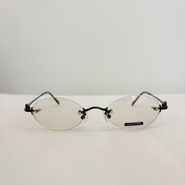 ISSAQUAH 오벌 브라운 무테