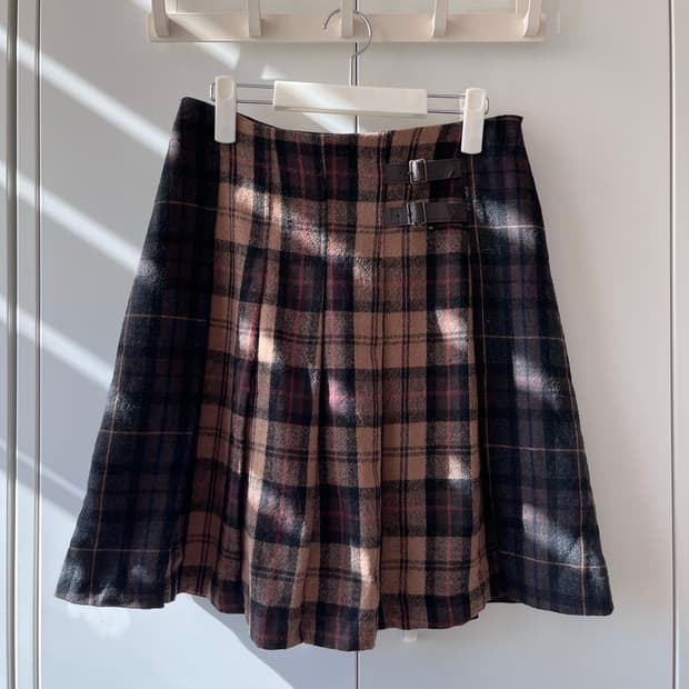 a.v.v standard 체크 배색 플리츠 주름 스커트