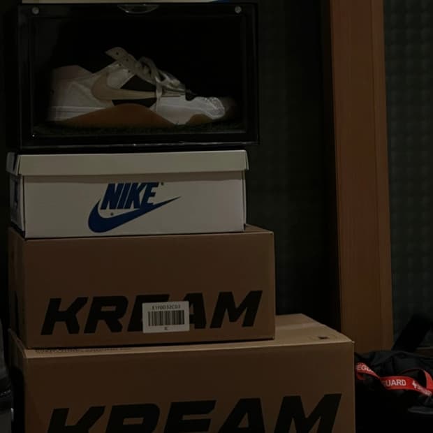 조던 x 트래비스 스캇 점프맨 잭 TR 세일 앤 다크 모카