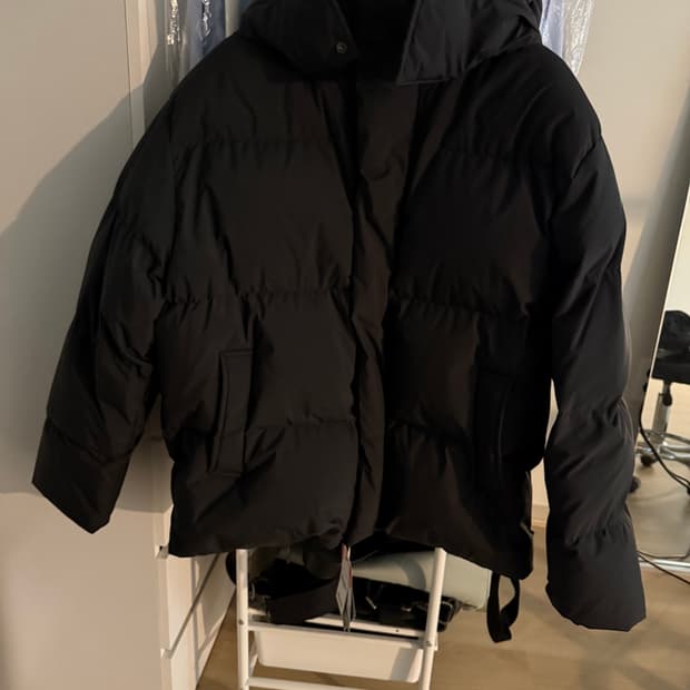 247시리즈 패딩 새상품 m사이즈