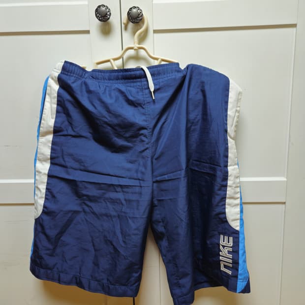 나이키 트랙쇼츠 청소년 라지(성인 기준 M-L)