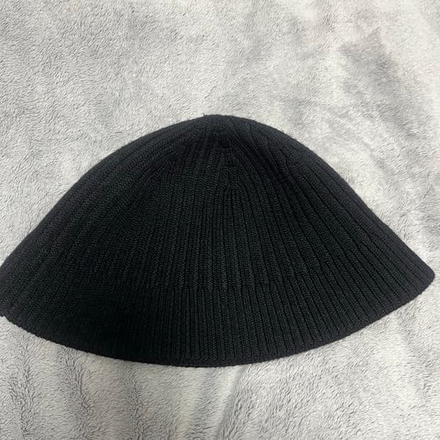 Cos 버킷햇 블랙  (M/L)