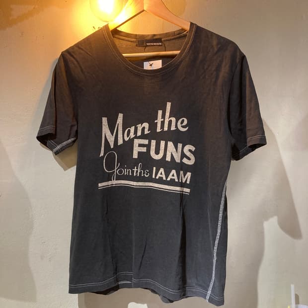 Man the funs 빈티지 프린팅 챠콜 반팔티