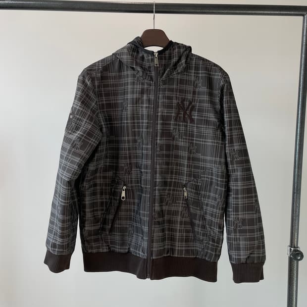 (100) MLB 양키스 브라운 체크 패디드 후드 자켓