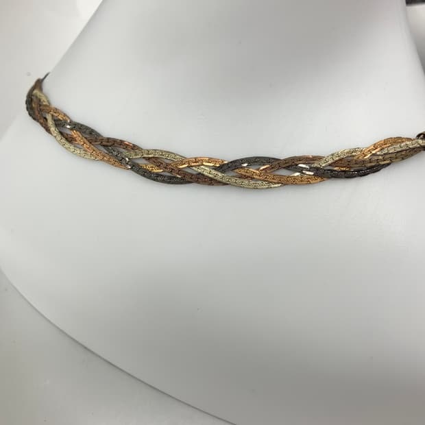 트리플 골드 컬러 트위스트 목걸이 