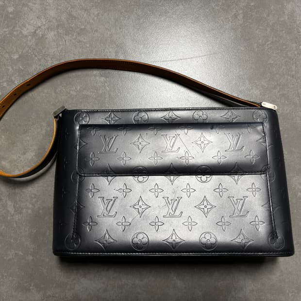 루이비통 알스톤 숄더백 (정품)