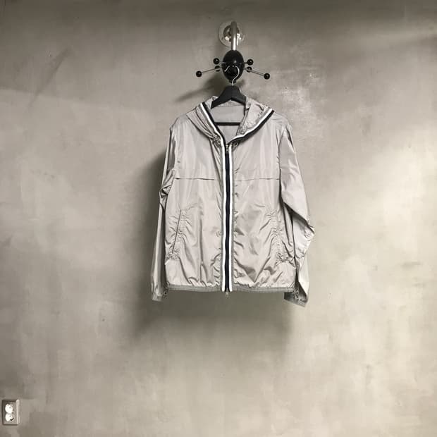 몽클레어 그레이 바람막이 4