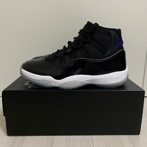 NIKE AIR JORDAN 11 SPACE JAM 2016
