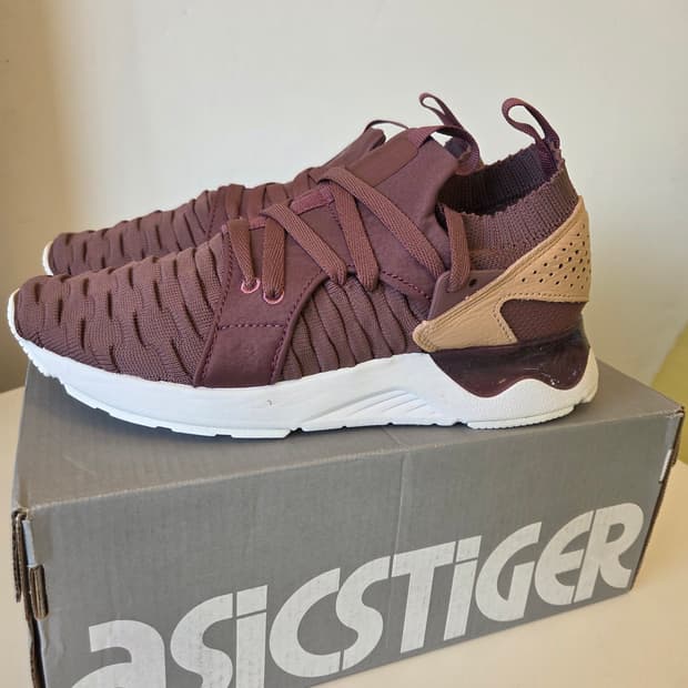 아식스 젤라이트 런닝화(새상품)