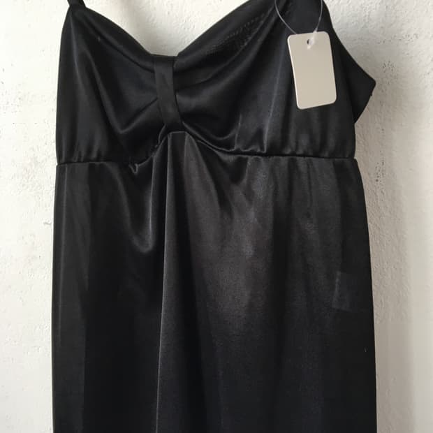 Ribbon glossy sleeveless