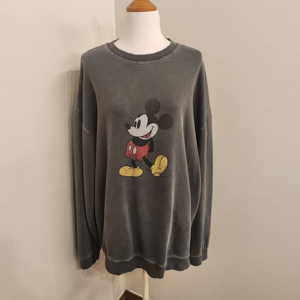 ((디즈니 정품))미키마우스🐭 오버핏 그레이 회색 워싱 맨투맨