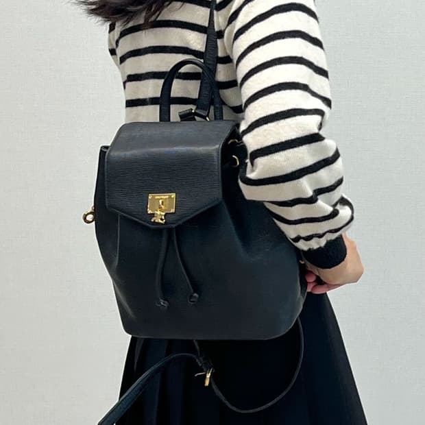 courreges / 꾸레쥬 블랙 사피아노 백팩