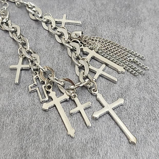 cross bracelet
