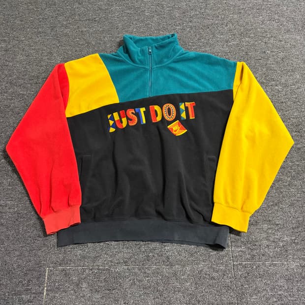 나이키 리이슈 아노락 후리스