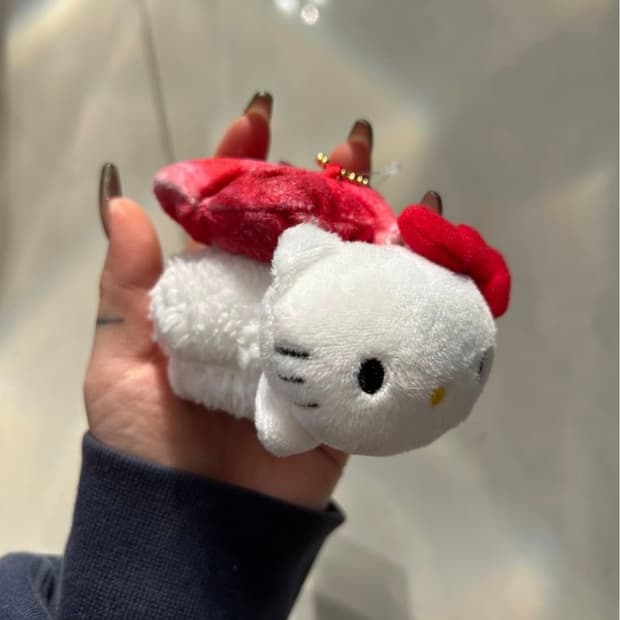 last one/SANRIO KITTY SUSHI MAGURO