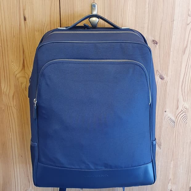 만다리나덕 비지니스 백팩