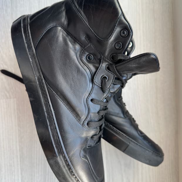 (Rare) 발렌시아가 모노크롬 하이탑 니콜라스 게스키에르 41사이즈