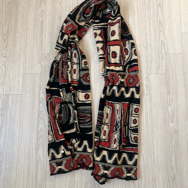 Kapital 펠티드 울 알래스카 레이븐 스카프 오렌지