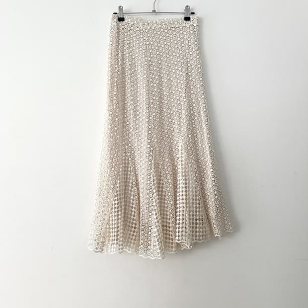 Punching mermaid knit skirt / ivory