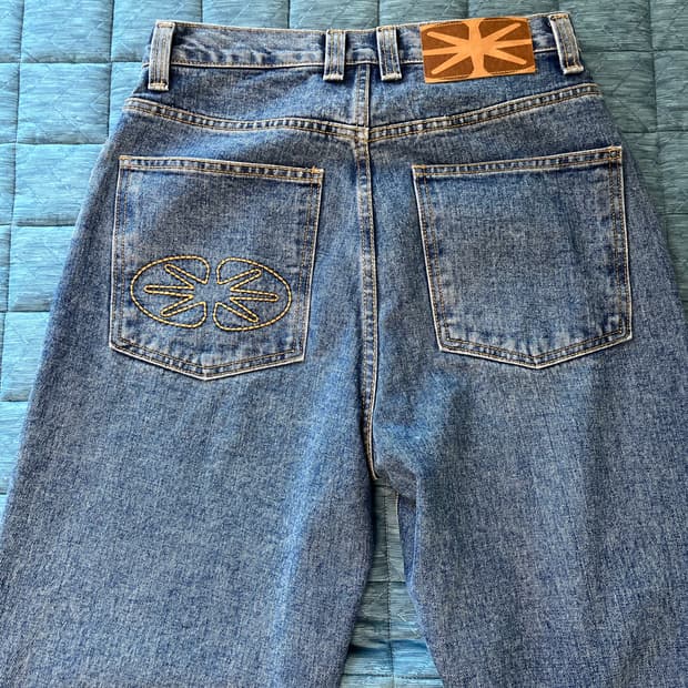 이알티알 데님팬츠 Essential Relaxed Denim Pants