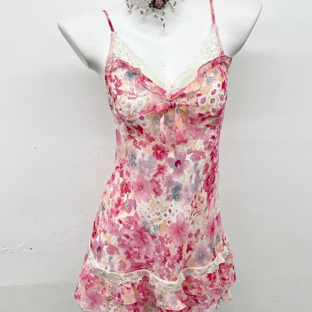 에블린 핑크 플로럴 프릴 슬립