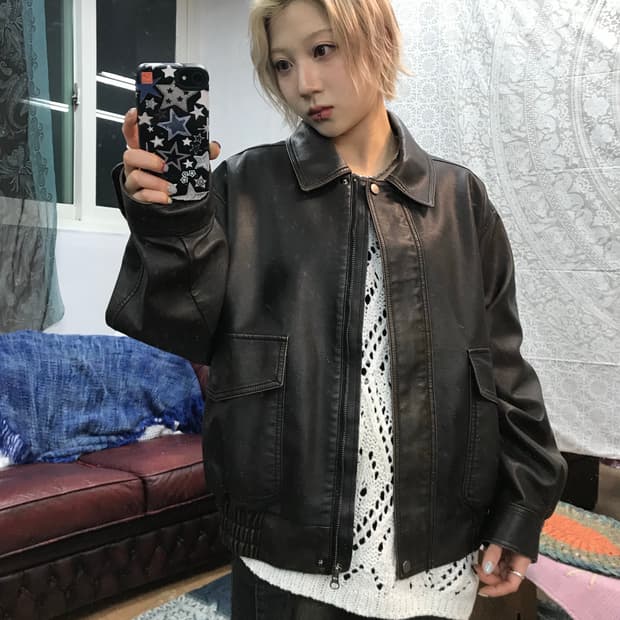 Basil in bottle 워싱 가죽 블루종 자켓 