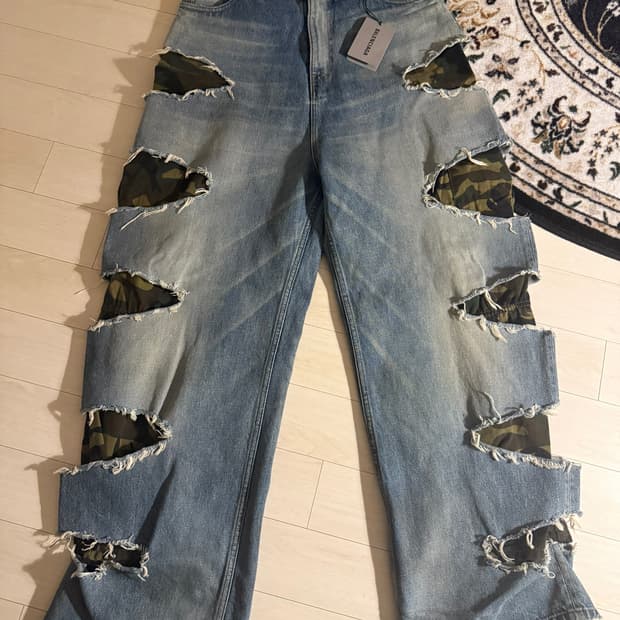 (S)발렌시아가 카모슬래쉬 데님