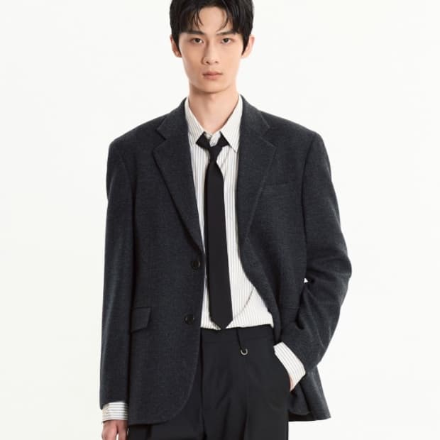 [새제품] 25FW TNGT 울 블렌드 헤링본 자켓 다크 그레 095