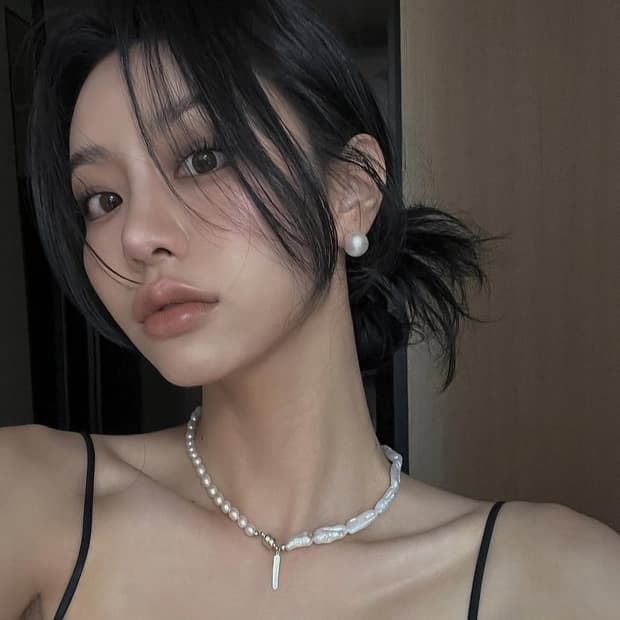 PEARL COLLAR 004[PUREBLACK STUDIO]