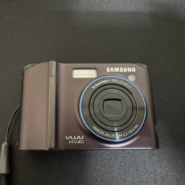 [새상품급] 삼성 VLUU NV40 디카