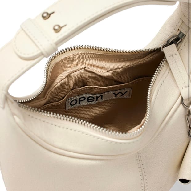 오픈와이와이 레더 호보백 미니