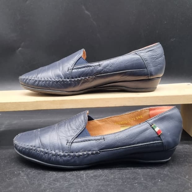 발레베르데 네이비여성단화 240