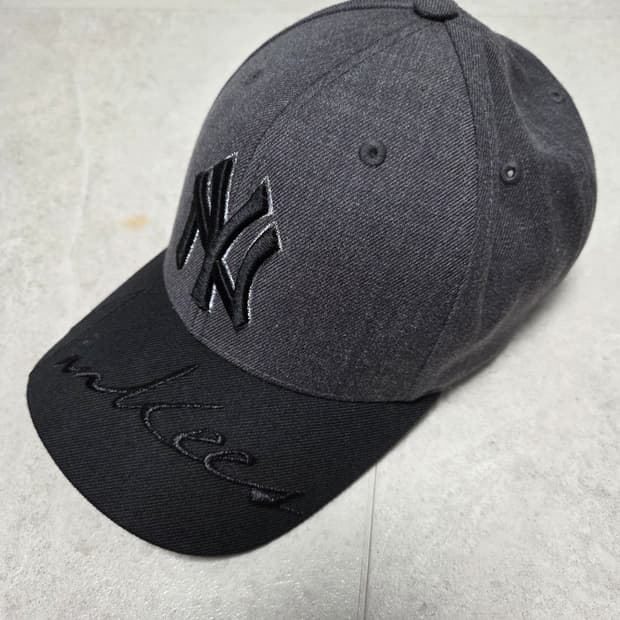 MLB 뉴욕 양키스 자수 투톤 볼캡