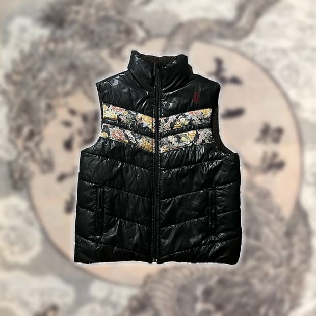 카라쿠리타마시 양면 패딩조끼