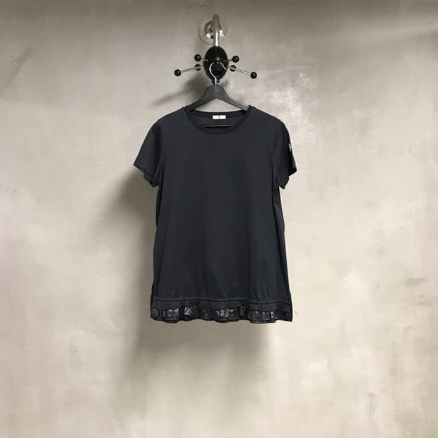 몽클레어 프릴 반팔 티셔츠 블랙 L(W)