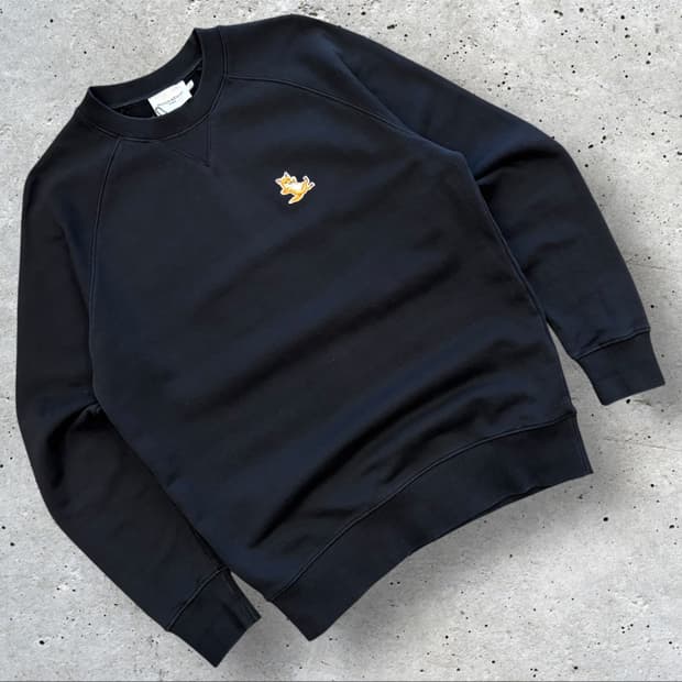 [M] 메종키츠네 폭스 패치 맨투맨 블랙 C661