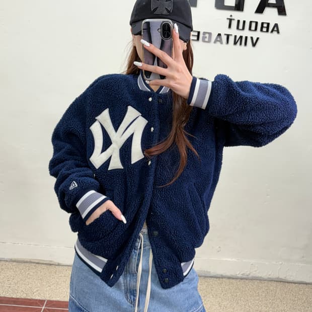 뉴에라 후리스 스타디움 자켓