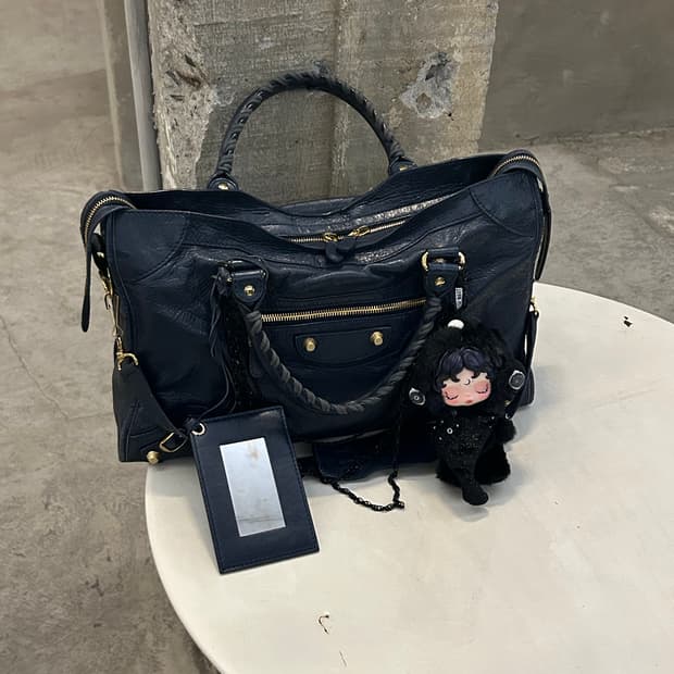 발렌시아가 모터백