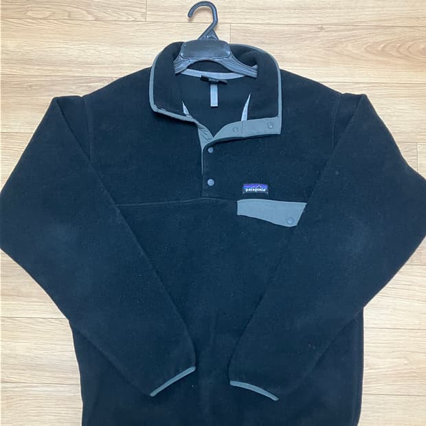 파타고니아 신칠라 블랙 m 팝니다