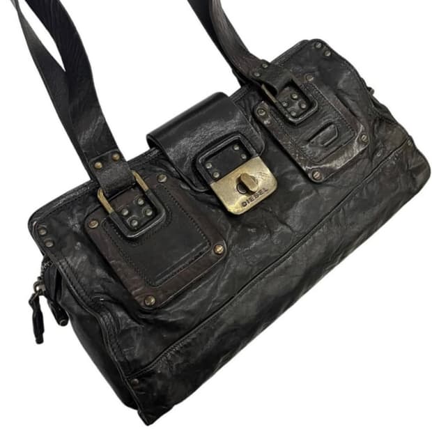 디젤 블랙 레더 숄더백